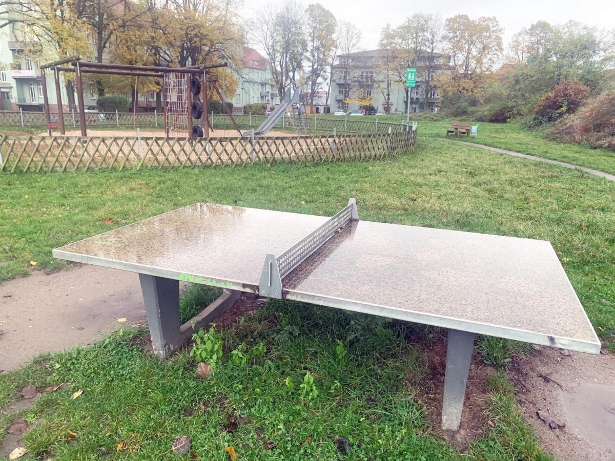 Ruhig - Privatparkplatz - Barrierearm Quiet - Private Car Park - Low Barrier Magdeburg Eksteriør billede